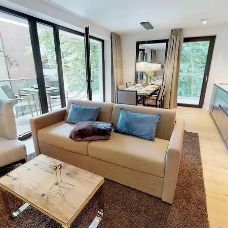 White Pearl 2.07 アパート *