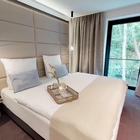 White Pearl 2.07 * ティメンドルファー・シュトラント